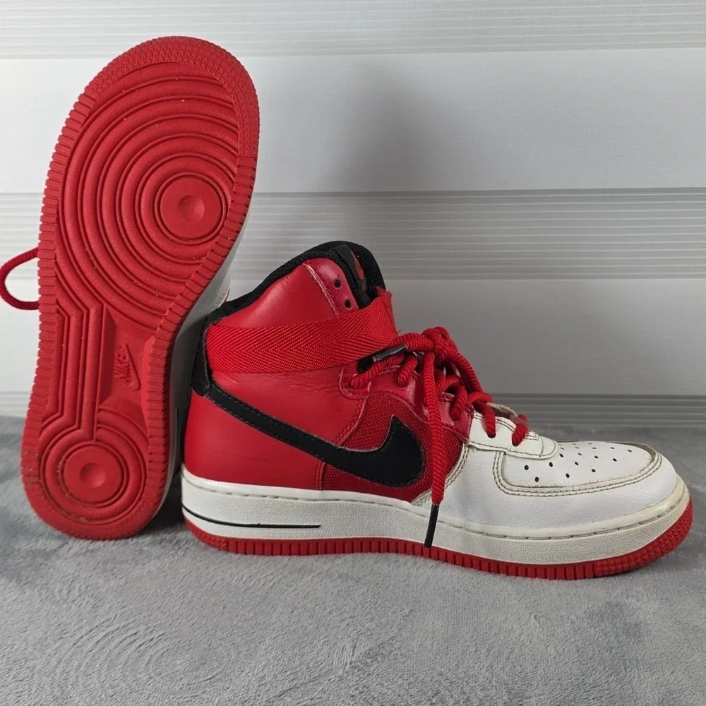 Nike *** overall